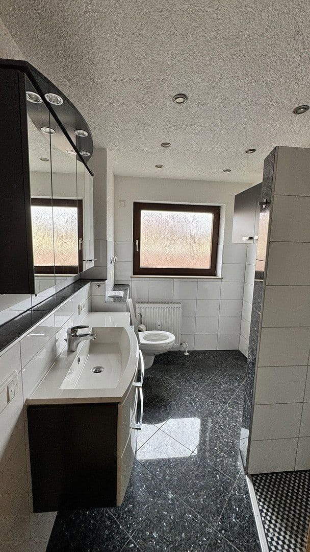 Predaj bytu 2-izbový 63 m², Heerweg 5, Obersulm, Bádensko-Wurttembersko Predaj bytu 2-izbový 63 m², Heerweg 5, Obersulm, Bádensko-Wurttembersko