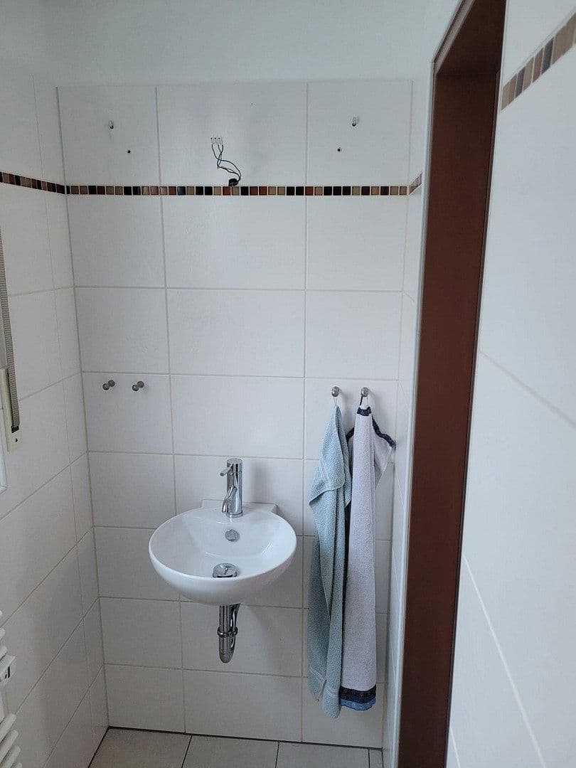 Prenájom bytu 3-izbový 94 m², Unterm Hagen 25, Hagen Hohenlimburg, Severné Porýnie - Westfálsko Prenájom bytu 3-izbový 94 m², Unterm Hagen 25, Hagen Hohenlimburg, Severné Porýnie - Westfálsko
