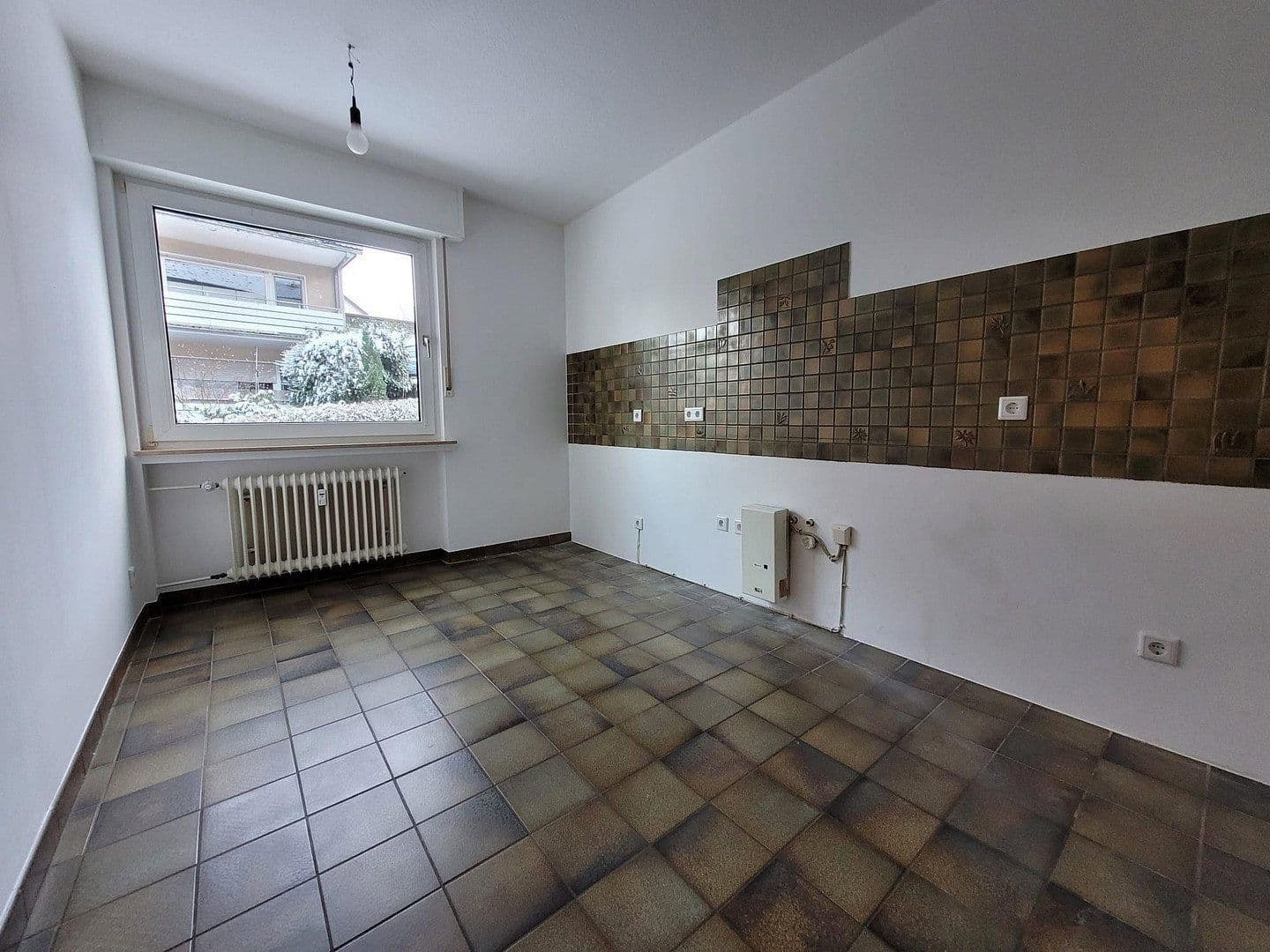 Prenájom bytu 3-izbový 94 m², Unterm Hagen 25, Hagen Hohenlimburg, Severné Porýnie - Westfálsko Prenájom bytu 3-izbový 94 m², Unterm Hagen 25, Hagen Hohenlimburg, Severné Porýnie - Westfálsko