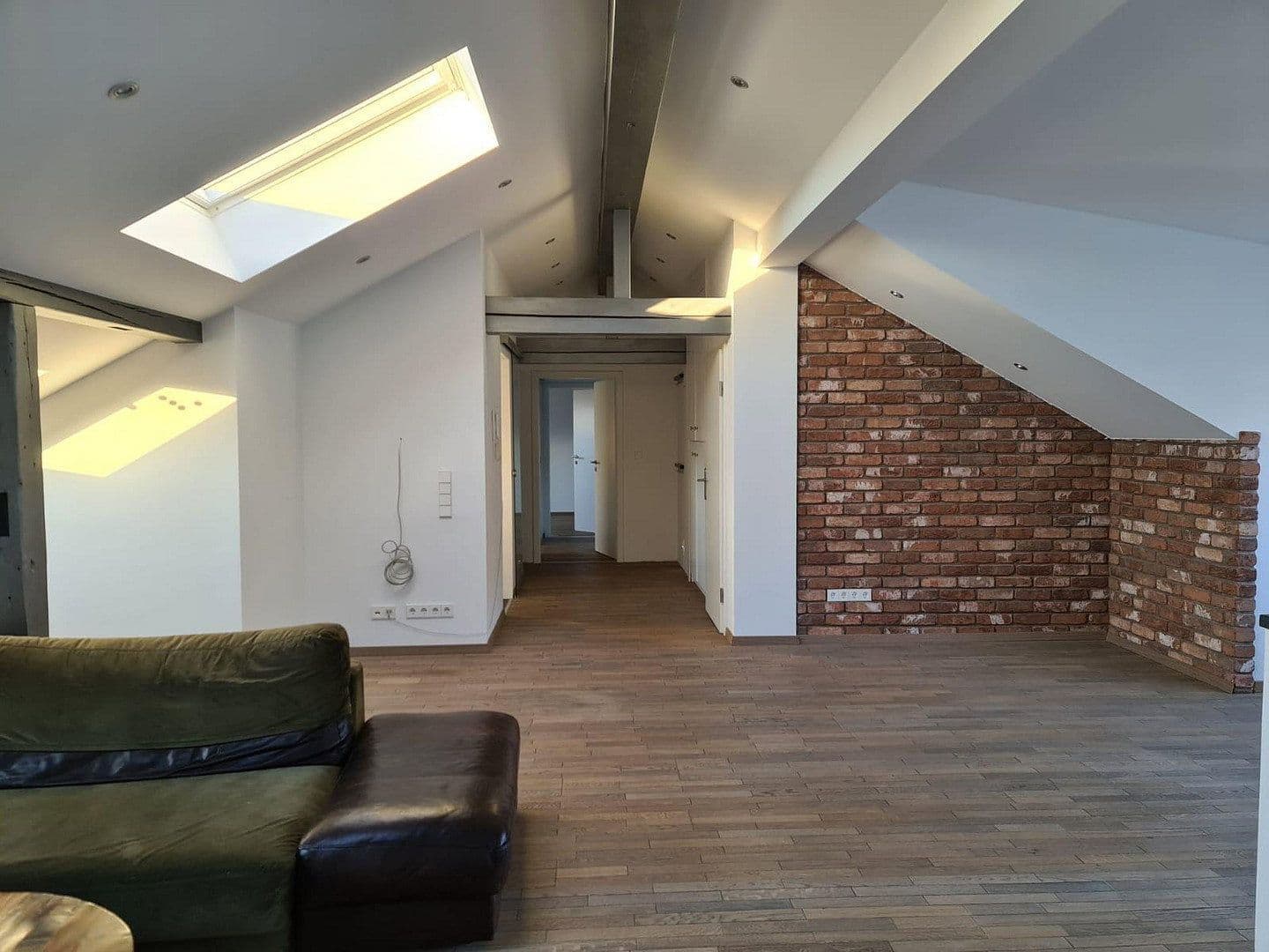 Prenájom bytu 3-izbový 96 m², Werastraße 135, Stuttgart, Bádensko-Wurttembersko Prenájom bytu 3-izbový 96 m², Werastraße 135, Stuttgart, Bádensko-Wurttembersko