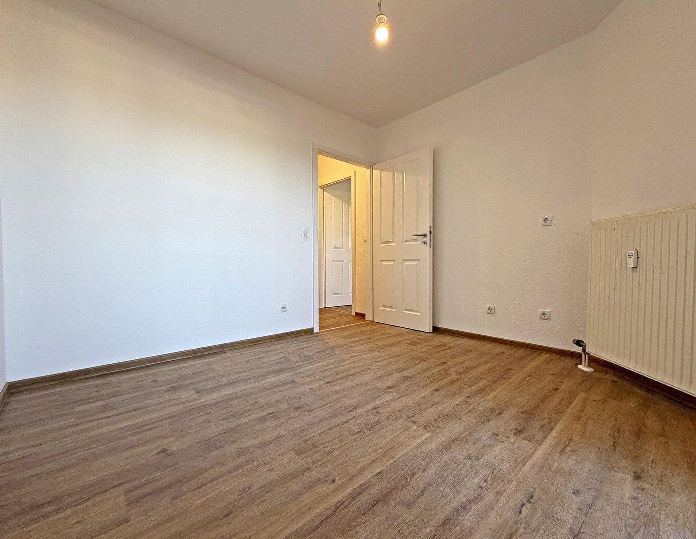 Predaj bytu 2-izbový 44 m², Mannheim, Bádensko-Wurttembersko Predaj bytu 2-izbový 44 m², Mannheim, Bádensko-Wurttembersko