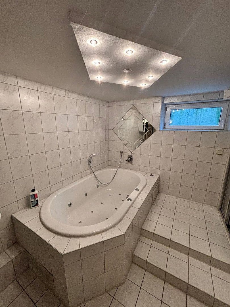 Predaj domu 195 m², pozemek 466 m², Isenkamp 7, Oldenburg, Dolné Sasko Predaj domu 195 m², pozemek 466 m², Isenkamp 7, Oldenburg, Dolné Sasko