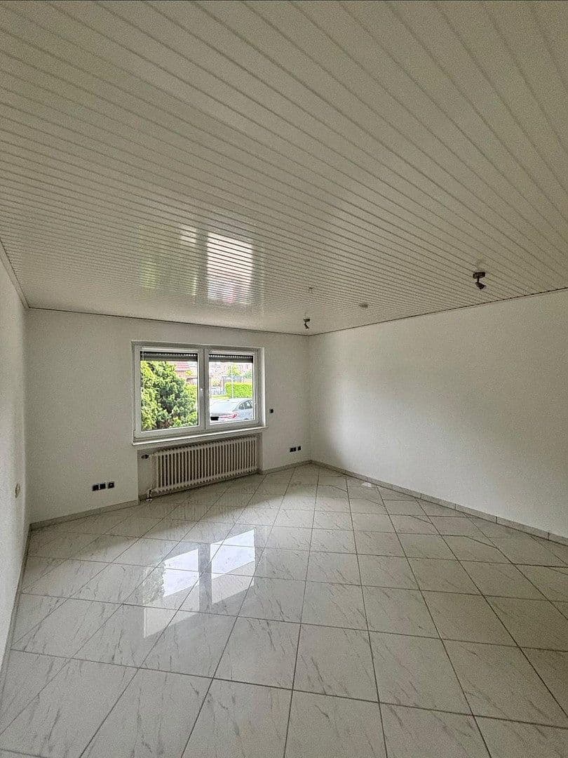 Predaj domu 195 m², pozemek 466 m², Isenkamp 7, Oldenburg, Dolné Sasko Predaj domu 195 m², pozemek 466 m², Isenkamp 7, Oldenburg, Dolné Sasko