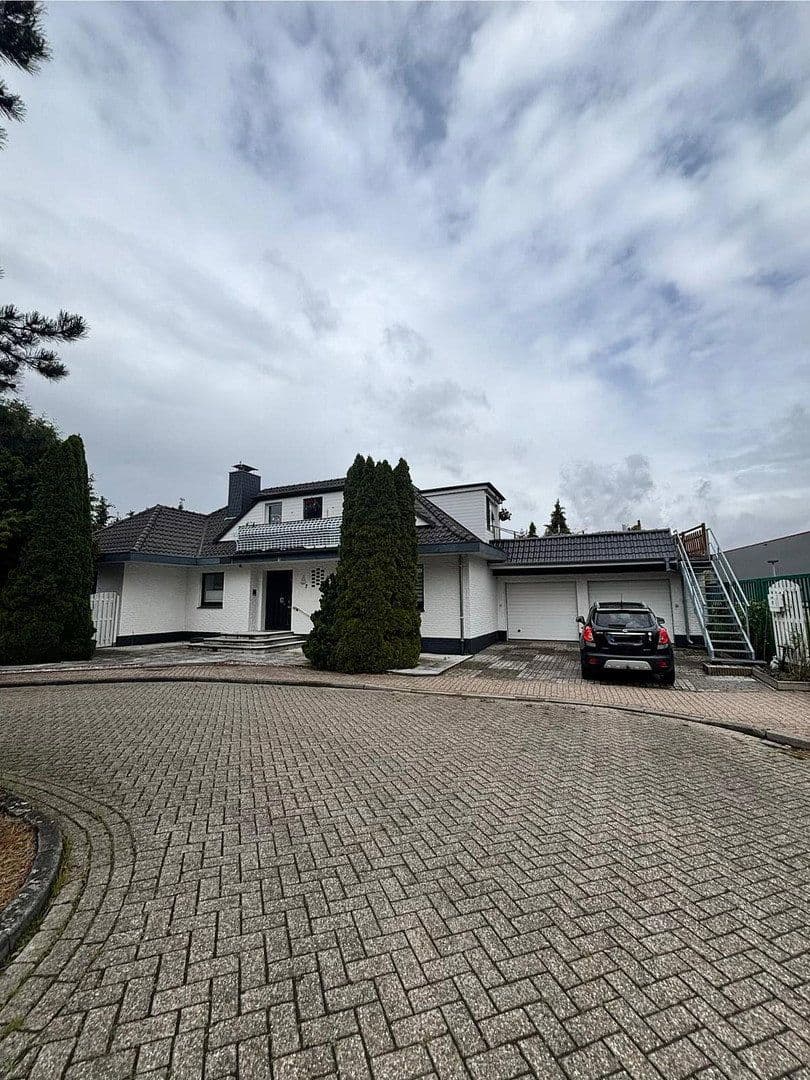 Predaj domu 195 m², pozemek 466 m², Isenkamp 7, Oldenburg, Dolné Sasko Predaj domu 195 m², pozemek 466 m², Isenkamp 7, Oldenburg, Dolné Sasko