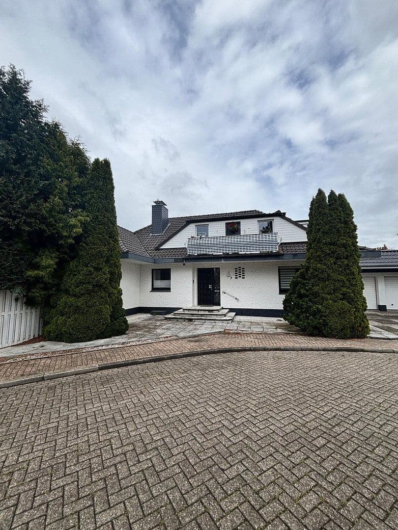 Predaj domu 195 m², pozemek 466 m², Isenkamp 7, Oldenburg, Dolné Sasko Predaj domu 195 m², pozemek 466 m², Isenkamp 7, Oldenburg, Dolné Sasko