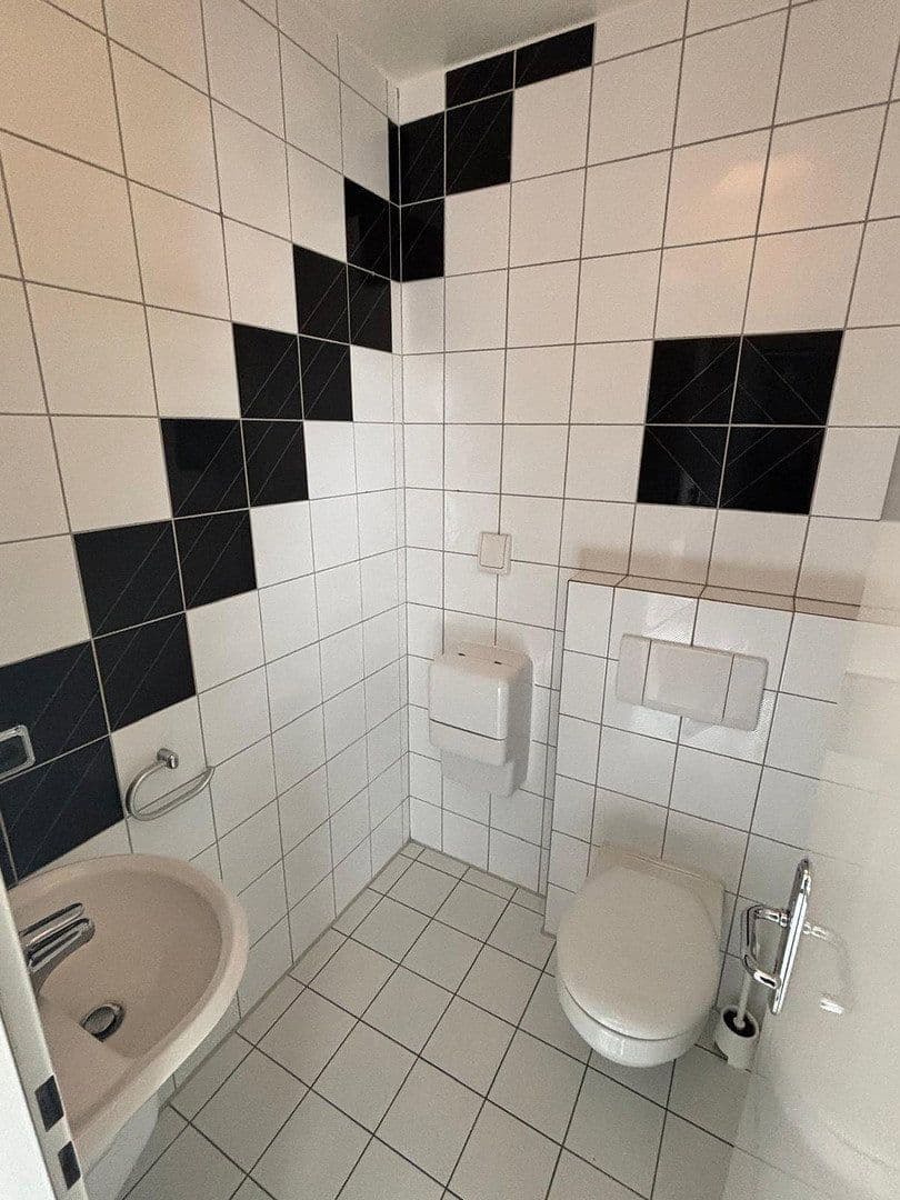 Predaj domu 195 m², pozemek 466 m², Isenkamp 7, Oldenburg, Dolné Sasko Predaj domu 195 m², pozemek 466 m², Isenkamp 7, Oldenburg, Dolné Sasko