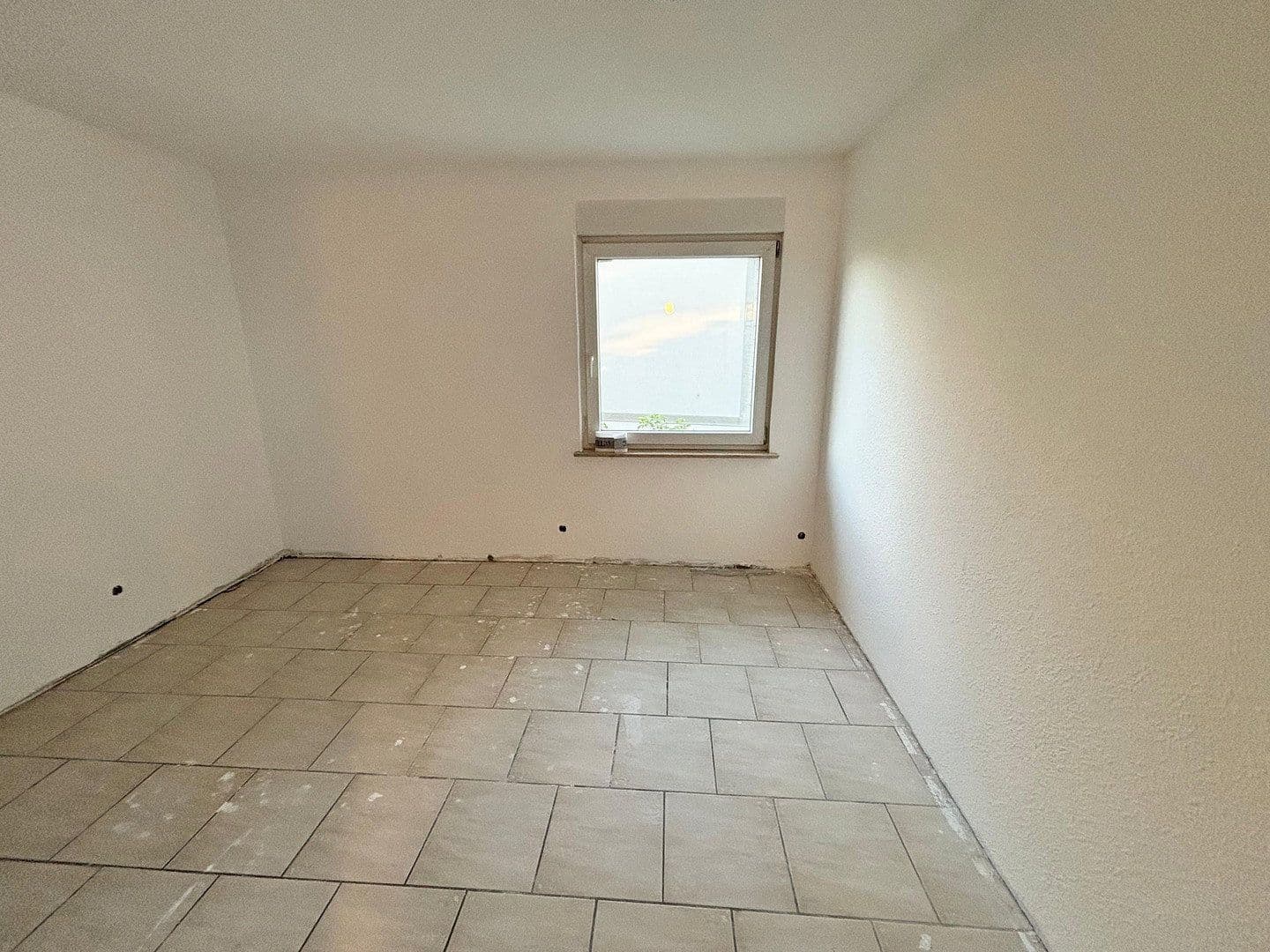 Prenájom bytu 5-izbový 160 m², Bruchköbel, Hesensko Prenájom bytu 5-izbový 160 m², Bruchköbel, Hesensko