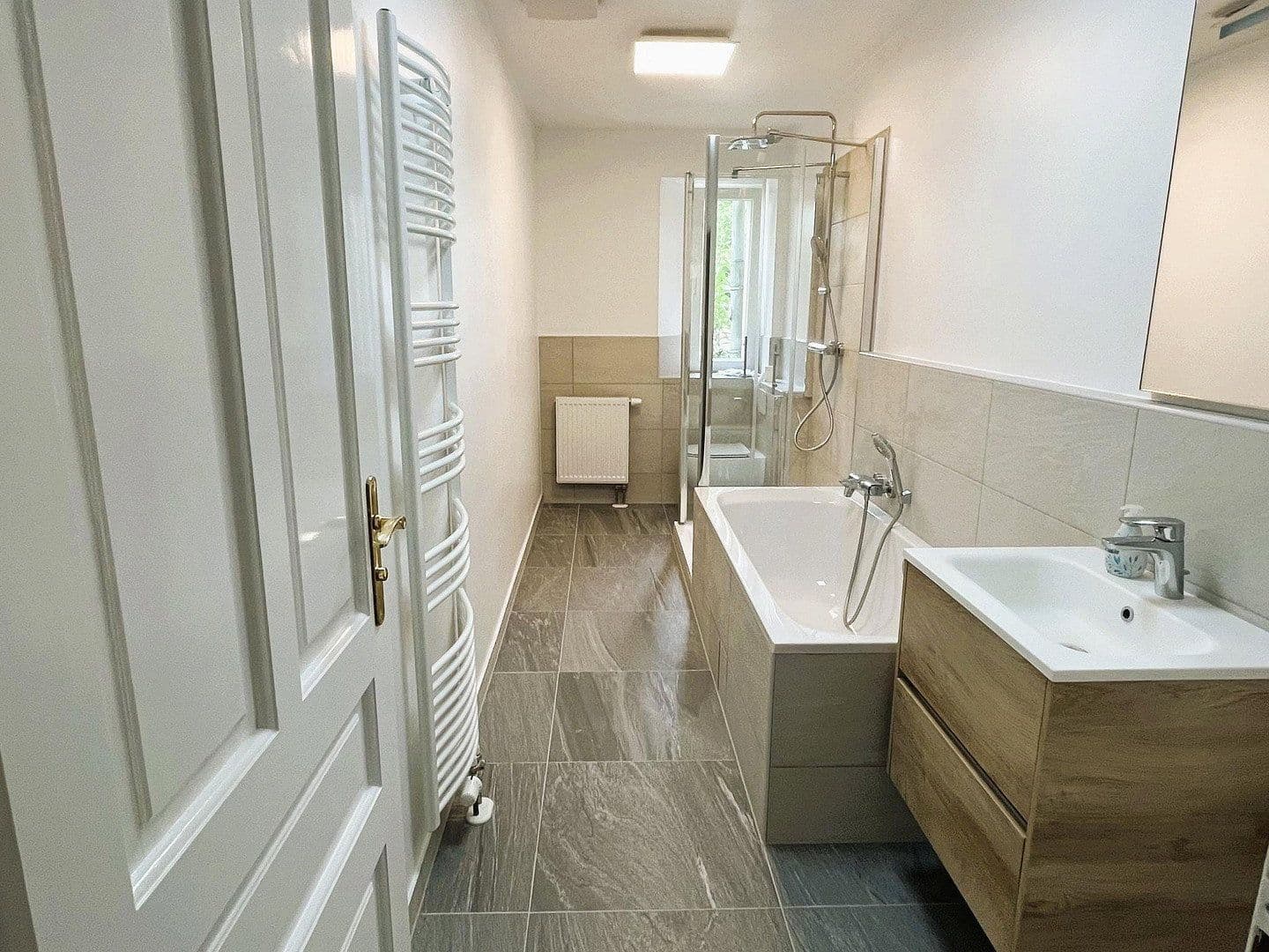 Predaj bytu 3-izbový 112 m², Potsdam, Brandenbursko Predaj bytu 3-izbový 112 m², Potsdam, Brandenbursko