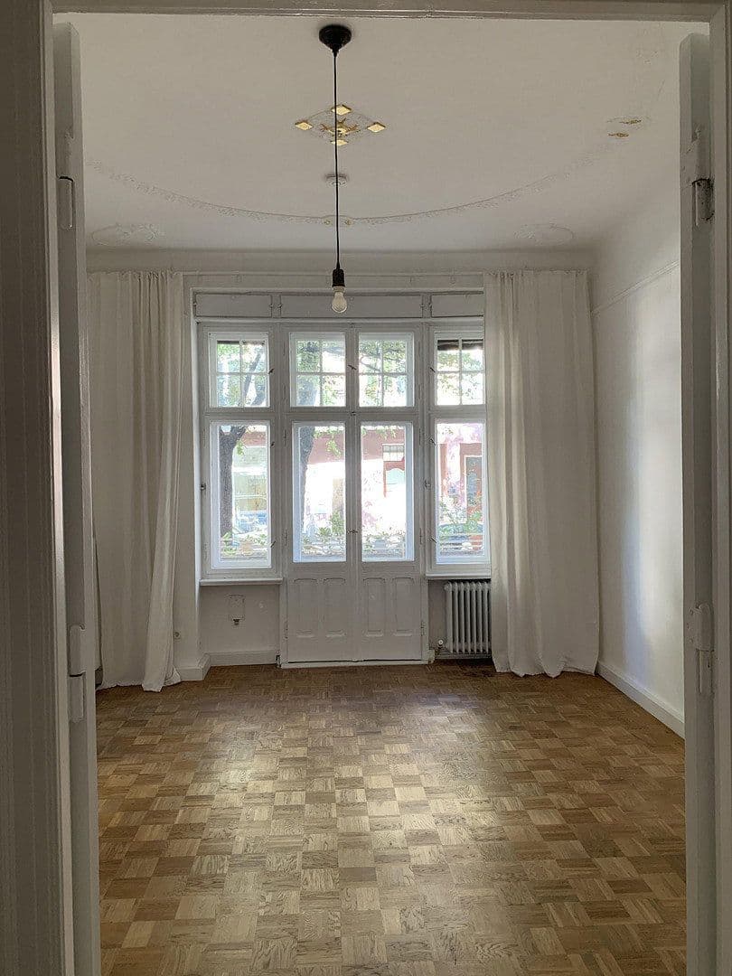 Predaj bytu 3-izbový 94 m², Berlin, Berlín Predaj bytu 3-izbový 94 m², Berlin, Berlín