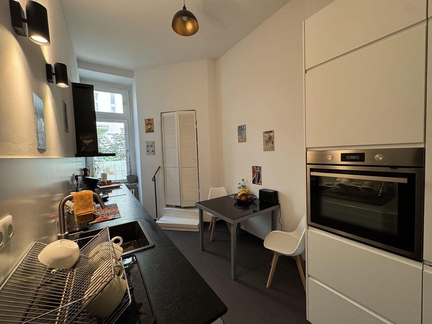 Predaj bytu 3-izbový 94 m², Berlin, Berlín Predaj bytu 3-izbový 94 m², Berlin, Berlín