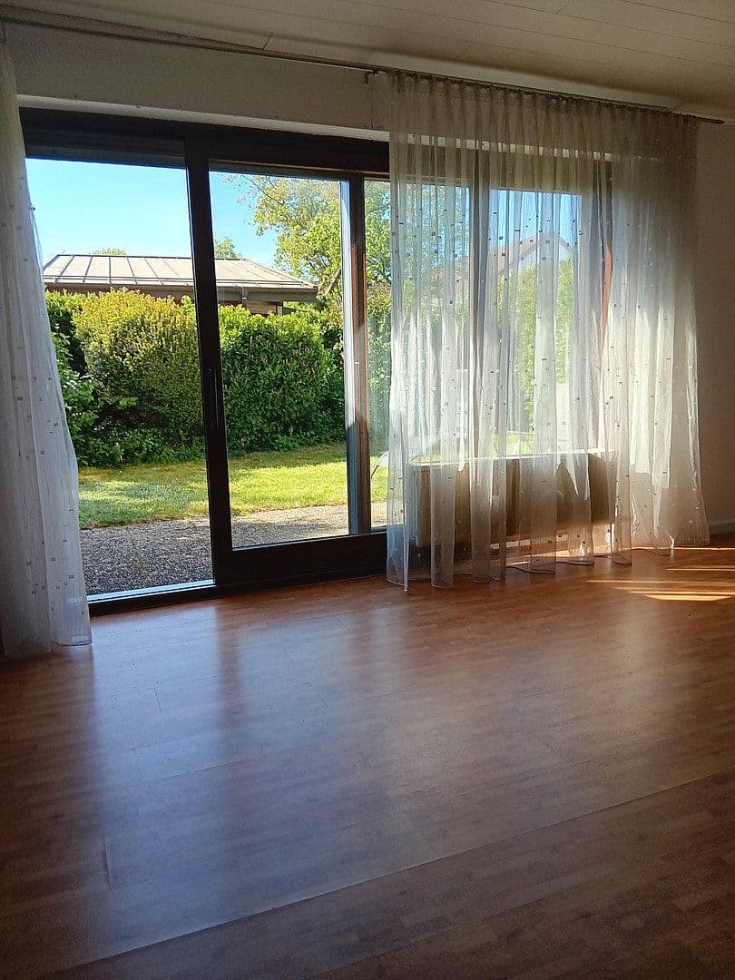 Predaj domu 127 m², pozemek 208 m², Rheinauer Ring 78, Rastatt, Bádensko-Wurttembersko Predaj domu 127 m², pozemek 208 m², Rheinauer Ring 78, Rastatt, Bádensko-Wurttembersko