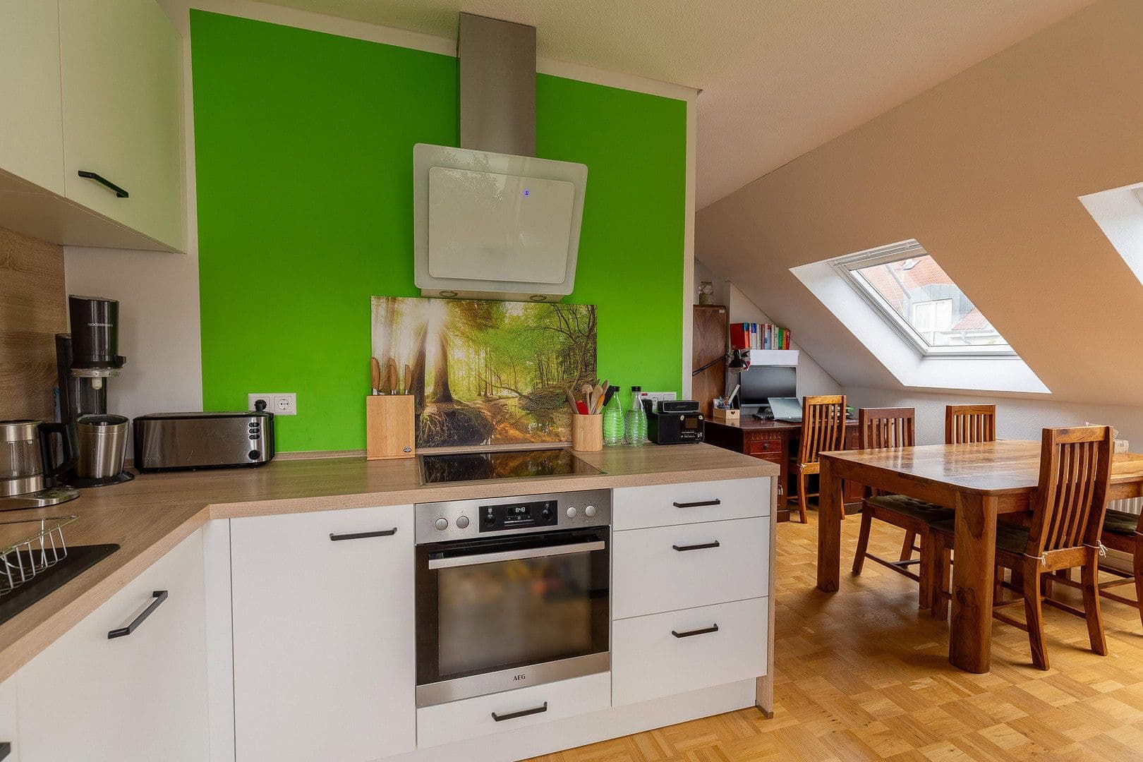 Predaj bytu 2-izbový 71 m², Berlin, Berlín Predaj bytu 2-izbový 71 m², Berlin, Berlín