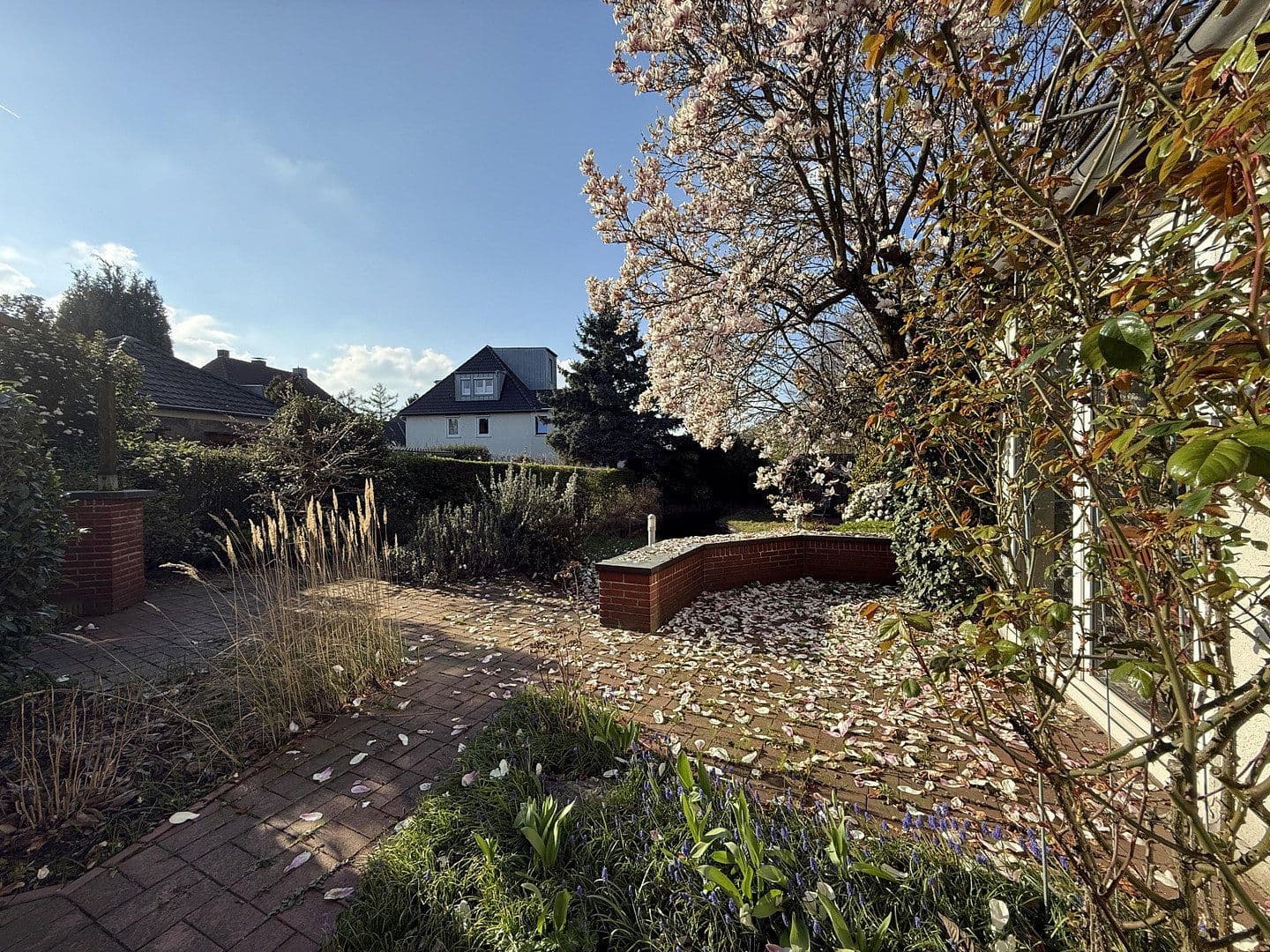 Predaj domu 143 m², pozemek 657 m², Aktienstr. 293, Mülheim an der Ruhr, Severné Porýnie - Westfálsko Predaj domu 143 m², pozemek 657 m², Aktienstr. 293, Mülheim an der Ruhr, Severné Porýnie - Westfálsko
