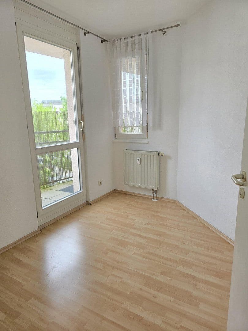 Prenájom bytu 3-izbový 68 m², Michelangelostr. 12/1, Künzelsau, Bádensko-Wurttembersko Prenájom bytu 3-izbový 68 m², Michelangelostr. 12/1, Künzelsau, Bádensko-Wurttembersko
