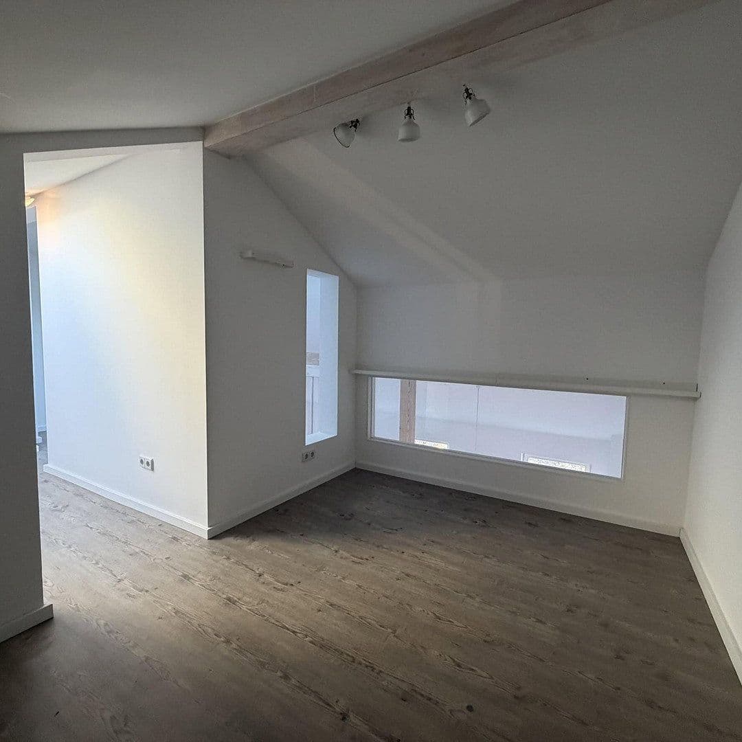 Predaj bytu 2-izbový 86 m², Colbestrasse 23, Berlin - Friedrichshain, Berlín Predaj bytu 2-izbový 86 m², Colbestrasse 23, Berlin - Friedrichshain, Berlín