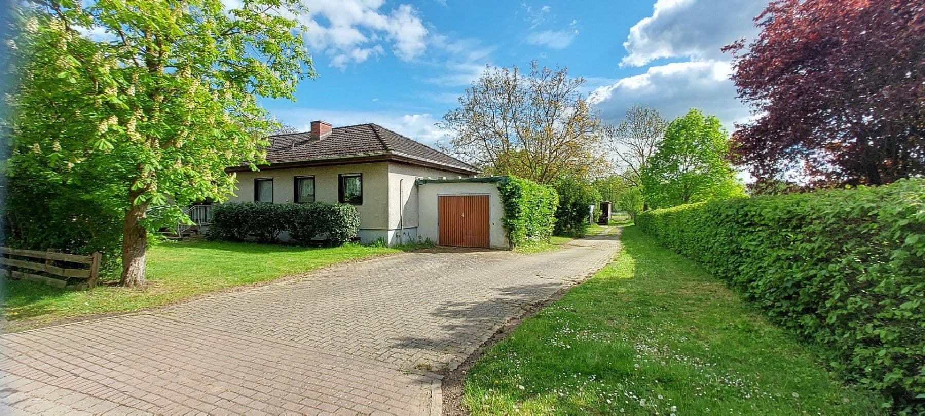 Predaj domu 128 m², pozemek 4.067 m², Uhlenbusch 9, Echem, Dolné Sasko Predaj domu 128 m², pozemek 4.067 m², Uhlenbusch 9, Echem, Dolné Sasko