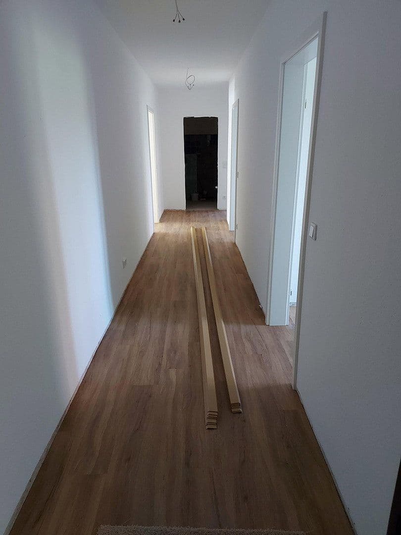 Prenájom bytu 3-izbový 95 m², Lorsch, Hesensko Prenájom bytu 3-izbový 95 m², Lorsch, Hesensko