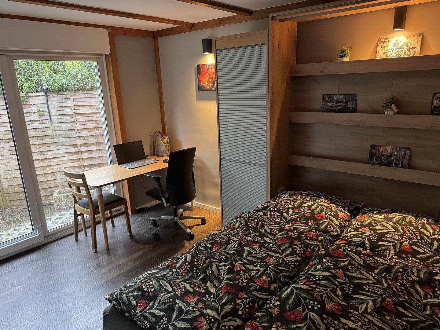 Prenájom bytu 1-izbový 12 m², Berlin - Reinickendorf, Berlín Prenájom bytu 1-izbový 12 m², Berlin - Reinickendorf, Berlín