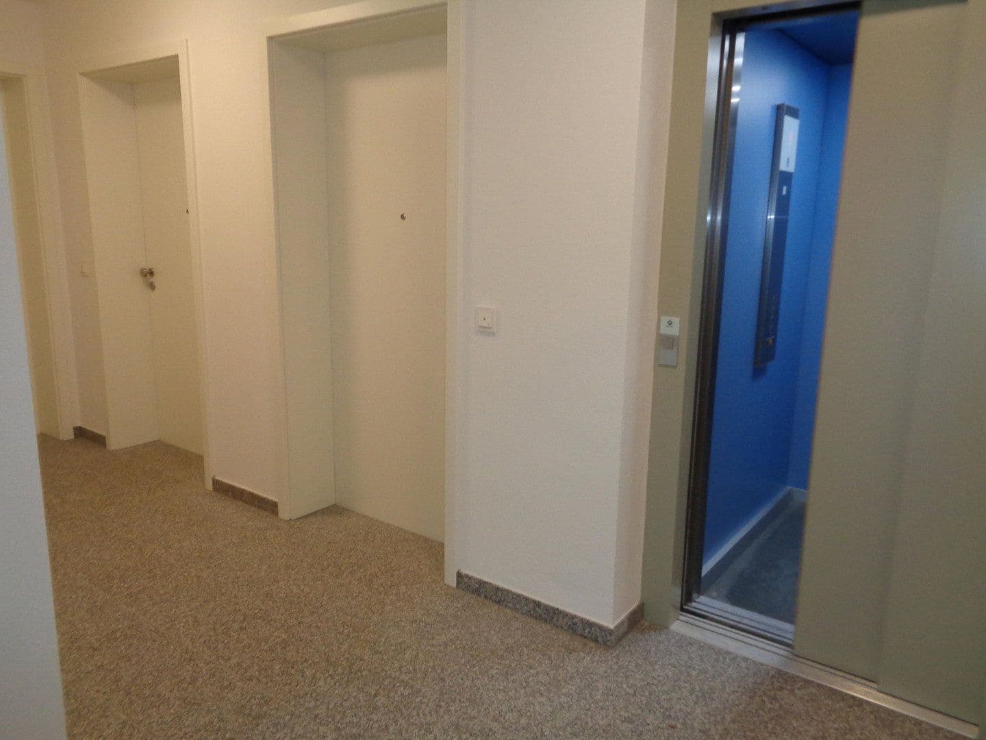 Prenájom bytu 1-izbový 41 m², Ingolstadt-Friedrichshofen, Bavorsko Prenájom bytu 1-izbový 41 m², Ingolstadt-Friedrichshofen, Bavorsko