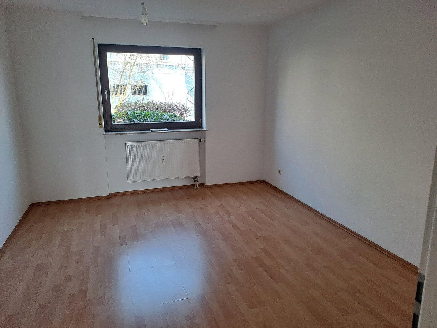 Prenájom bytu 3-izbový 86 m², Heisenbergstraße 9, Würzburg, Bavorsko Prenájom bytu 3-izbový 86 m², Heisenbergstraße 9, Würzburg, Bavorsko