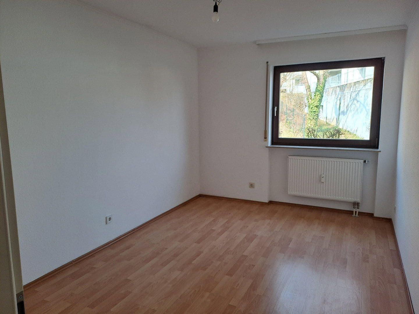 Prenájom bytu 3-izbový 86 m², Heisenbergstraße 9, Würzburg, Bavorsko Prenájom bytu 3-izbový 86 m², Heisenbergstraße 9, Würzburg, Bavorsko