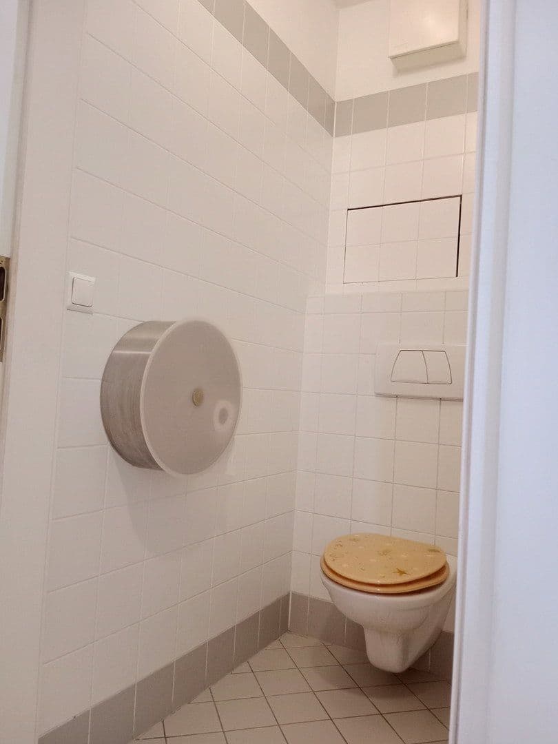 Prenájom bytu 3-izbový 56 m², Reinprechtsdorfer Straße 63, Wien, Viedeň Prenájom bytu 3-izbový 56 m², Reinprechtsdorfer Straße 63, Wien, Viedeň