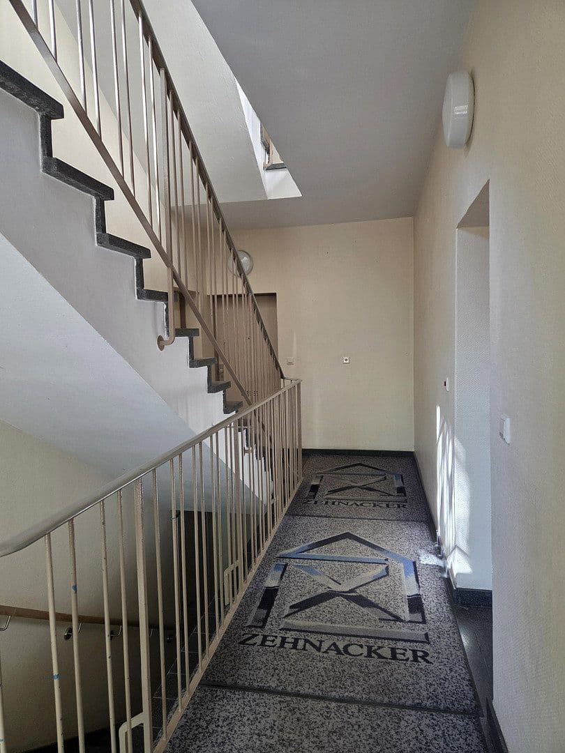 Predaj bytu 3-izbový 80 m², Oehlertring, Berlin, Berlín Predaj bytu 3-izbový 80 m², Oehlertring, Berlin, Berlín