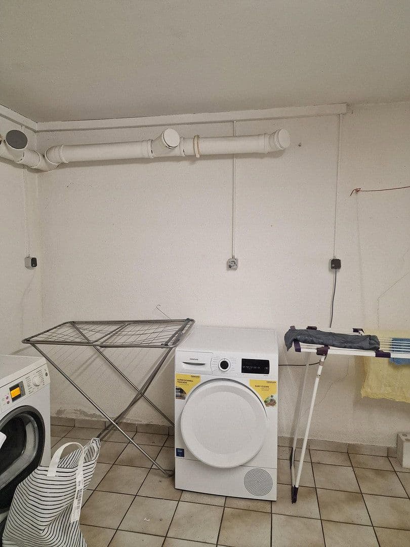 Prenájom bytu 2-izbový 64 m², Lindenweg 13-15, Münster (Hessen), Hesensko Prenájom bytu 2-izbový 64 m², Lindenweg 13-15, Münster (Hessen), Hesensko
