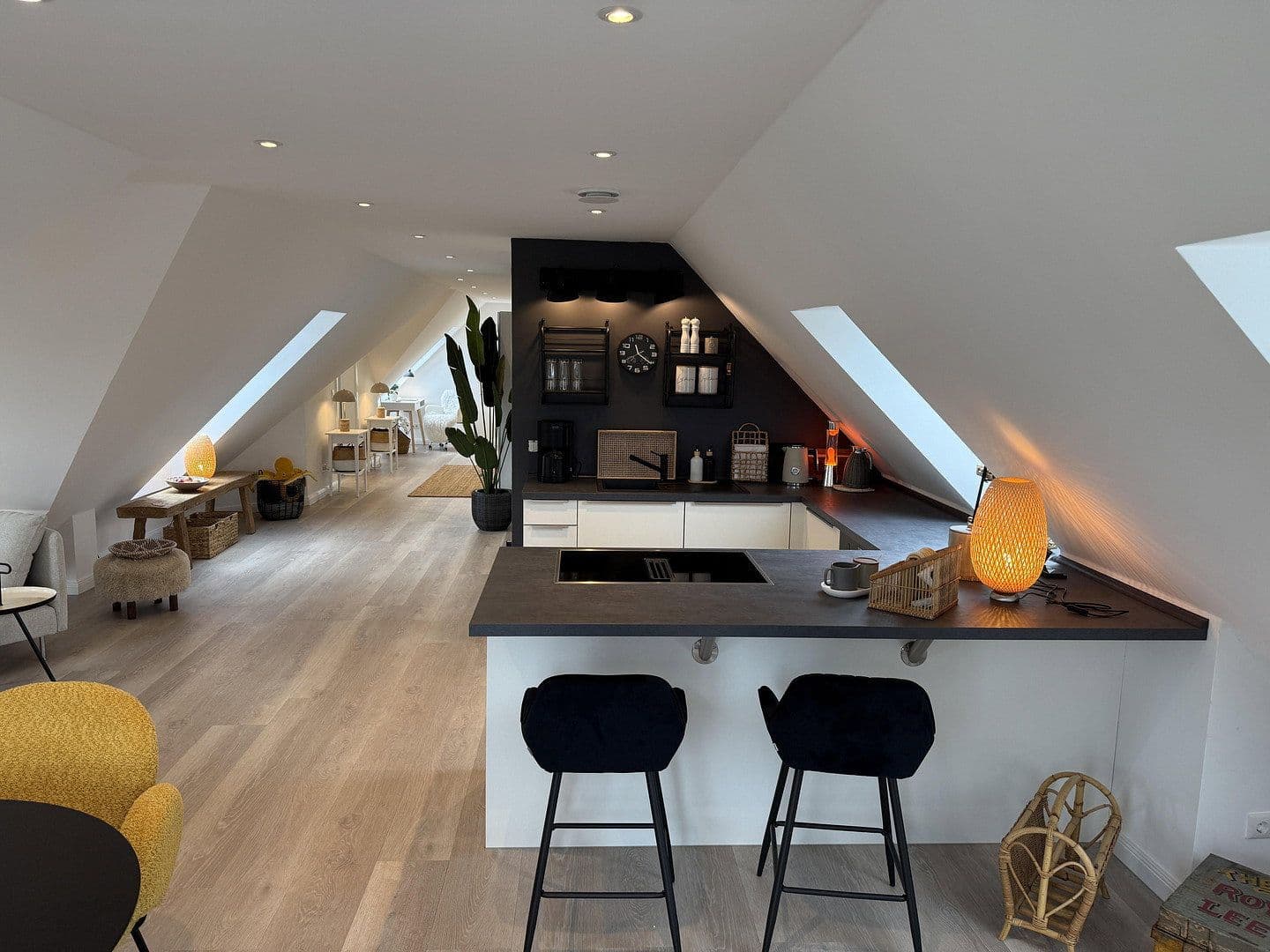 Prenájom bytu 2-izbový 75 m², Klevendeicher Chaussee 2, Moorrege, Šlezvicko-Holštajnsko Prenájom bytu 2-izbový 75 m², Klevendeicher Chaussee 2, Moorrege, Šlezvicko-Holštajnsko