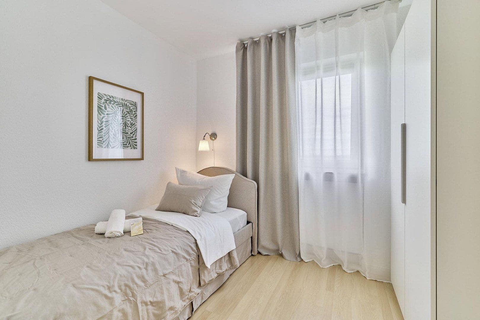 Prenájom bytu 4-izbový 107 m², Berliner Str. 40, Landstuhl, Porýnie-Falcko Prenájom bytu 4-izbový 107 m², Berliner Str. 40, Landstuhl, Porýnie-Falcko