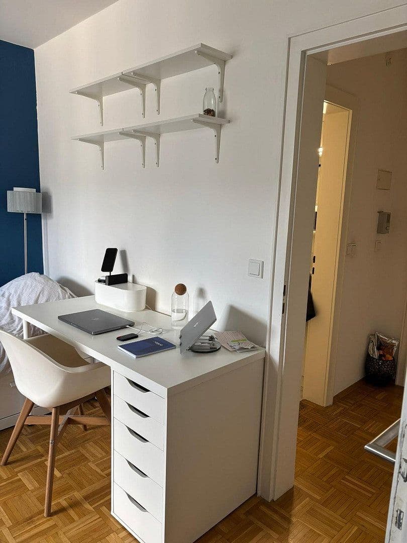 Prenájom bytu 1-izbový 30 m², Augustenstraße 73, München-Maxvorstadt, Bavorsko Prenájom bytu 1-izbový 30 m², Augustenstraße 73, München-Maxvorstadt, Bavorsko