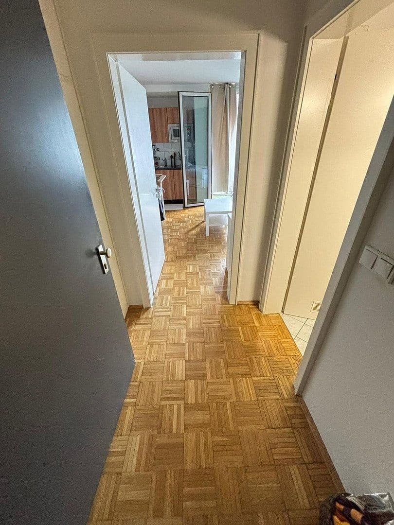 Prenájom bytu 1-izbový 30 m², Augustenstraße 73, München-Maxvorstadt, Bavorsko Prenájom bytu 1-izbový 30 m², Augustenstraße 73, München-Maxvorstadt, Bavorsko