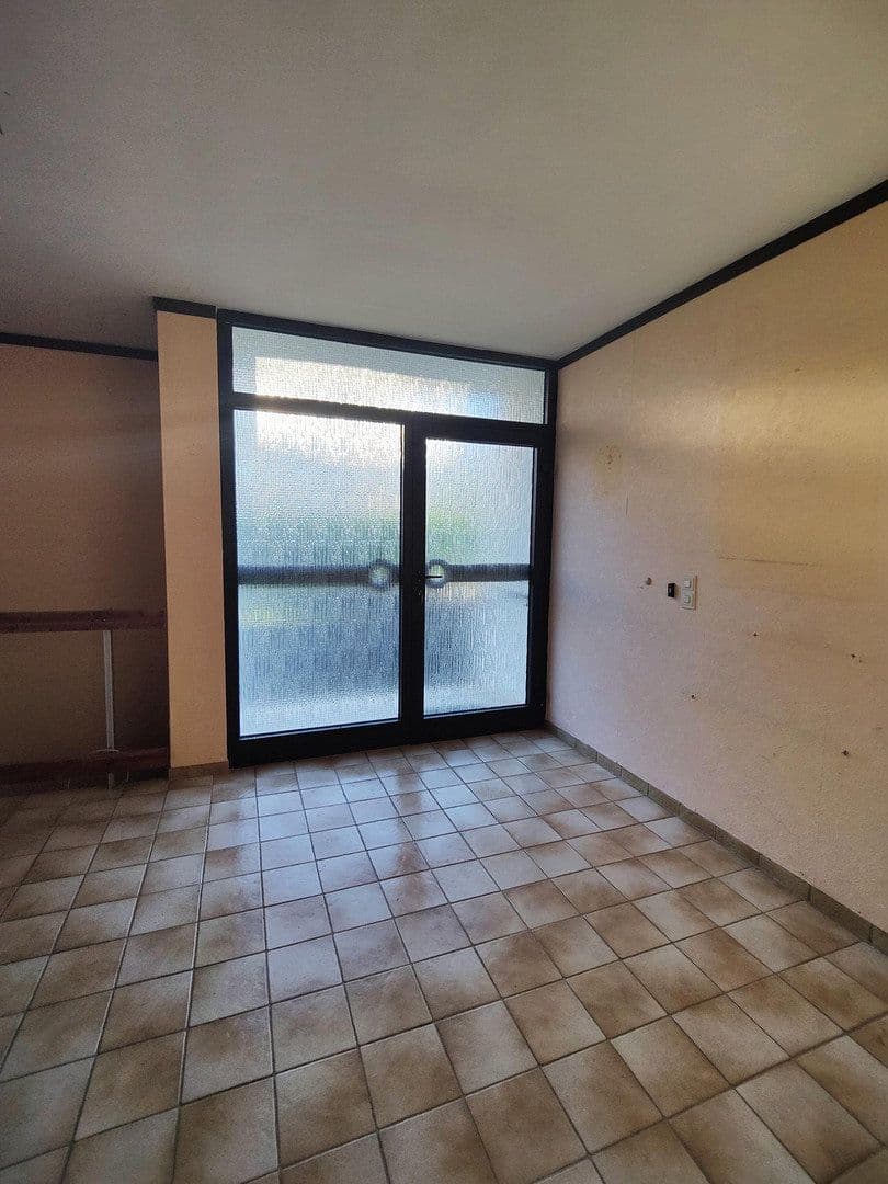 Predaj domu 120 m², pozemek 331 m², Budenheim, Porýnie-Falcko Predaj domu 120 m², pozemek 331 m², Budenheim, Porýnie-Falcko