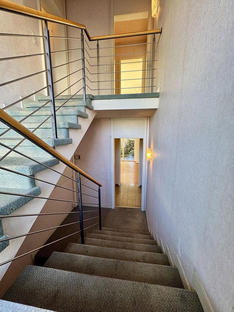 Predaj domu 243 m², pozemek 773 m², Am Neuenhof 7, Aachen, Severné Porýnie - Westfálsko Predaj domu 243 m², pozemek 773 m², Am Neuenhof 7, Aachen, Severné Porýnie - Westfálsko