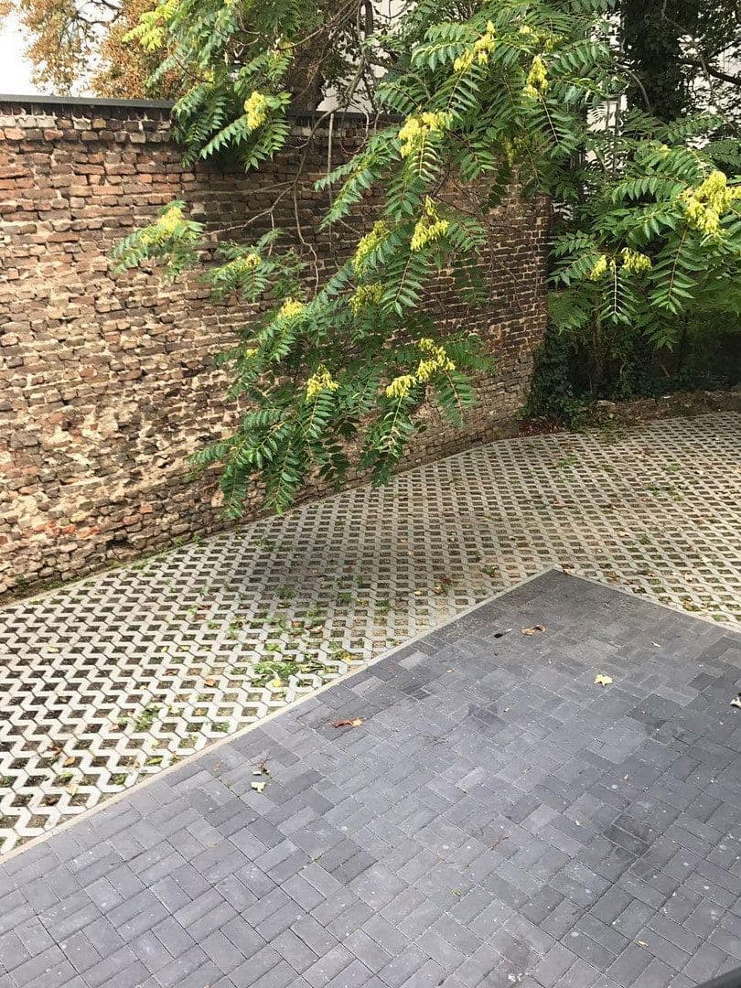 Prenájom bytu 2-izbový 82 m², Berlin, Berlín Prenájom bytu 2-izbový 82 m², Berlin, Berlín