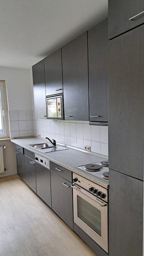 Prenájom bytu 2-izbový 66 m², Bremerhaven, Brémy Prenájom bytu 2-izbový 66 m², Bremerhaven, Brémy