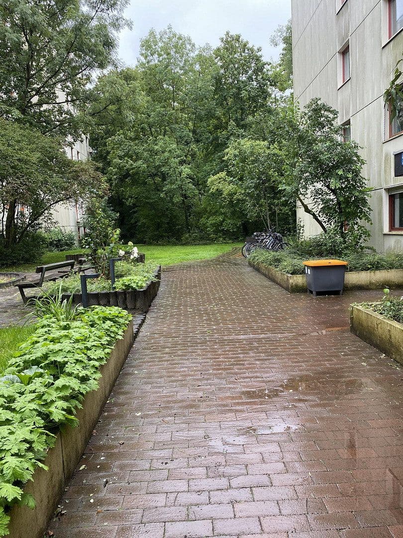 Prenájom bytu 1-izbový 38 m², Isartalstr 47, München, Bavorsko Prenájom bytu 1-izbový 38 m², Isartalstr 47, München, Bavorsko