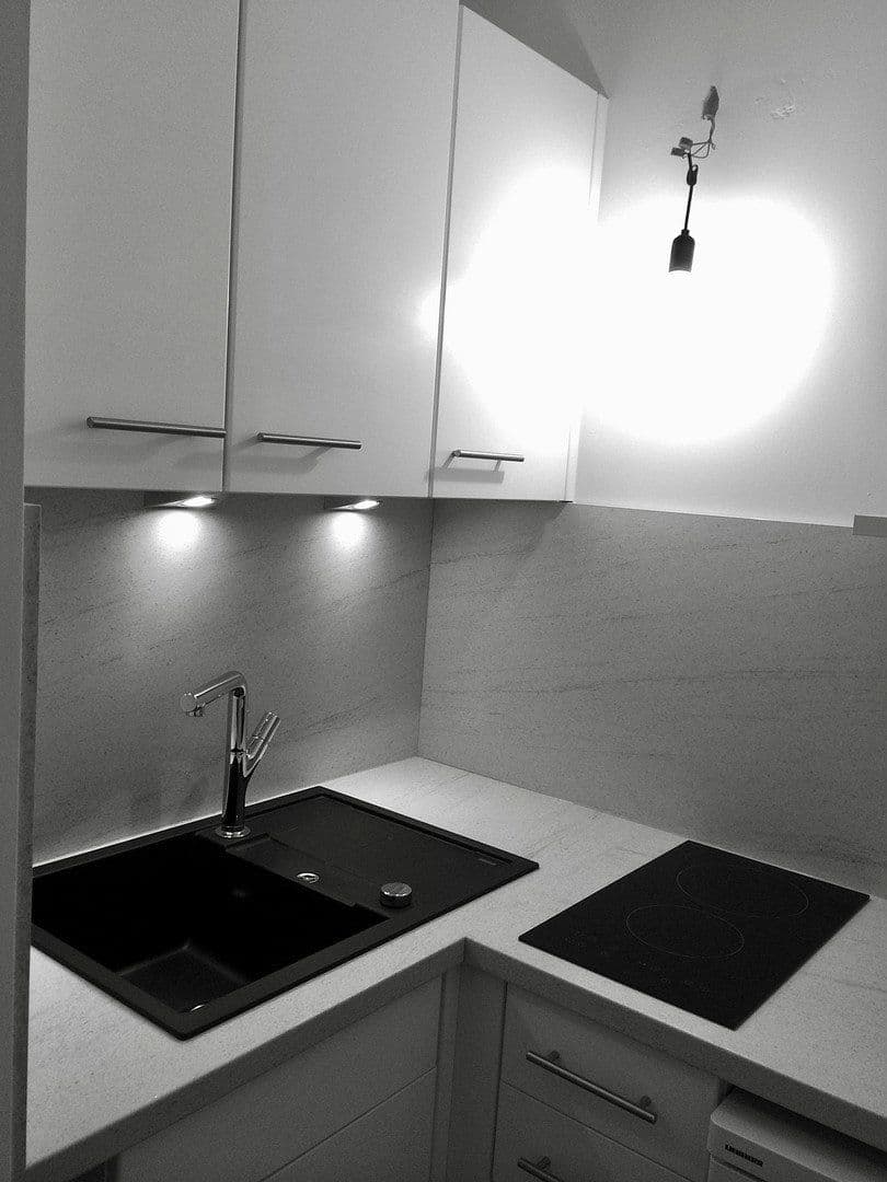 Prenájom bytu 1-izbový 38 m², Isartalstr 47, München, Bavorsko Prenájom bytu 1-izbový 38 m², Isartalstr 47, München, Bavorsko