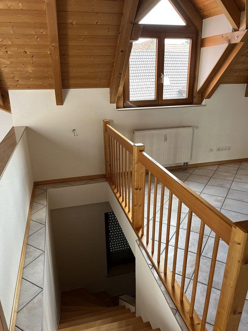 Prenájom bytu 2-izbový 125 m², Ehrenkirchen, Bádensko-Wurttembersko Prenájom bytu 2-izbový 125 m², Ehrenkirchen, Bádensko-Wurttembersko