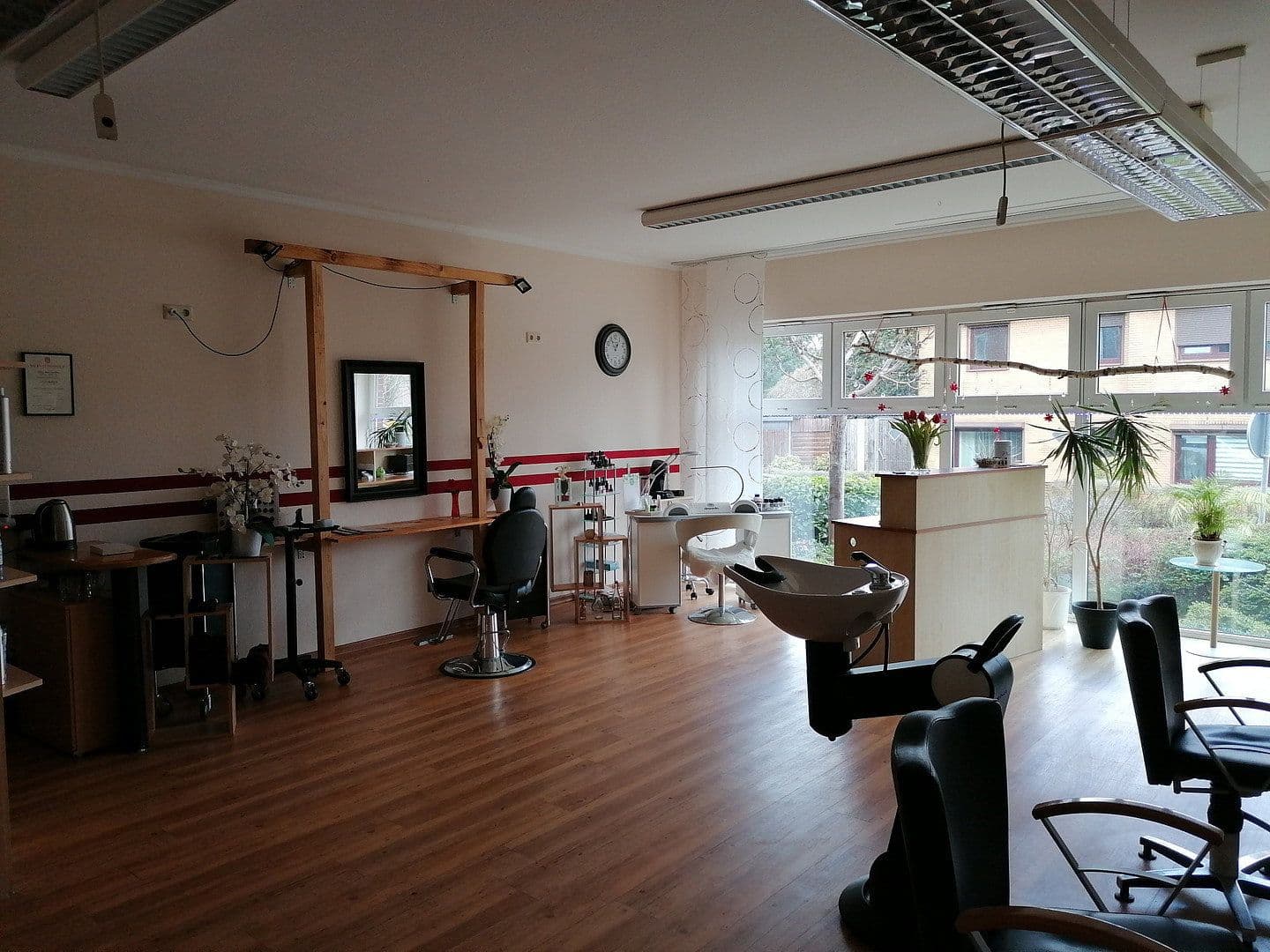Prenájom nebytového priestoru 60 m², Dorfstraße 12, Henstedt-Ulzburg, Šlezvicko-Holštajnsko Prenájom nebytového priestoru 60 m², Dorfstraße 12, Henstedt-Ulzburg, Šlezvicko-Holštajnsko