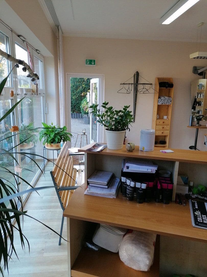 Prenájom nebytového priestoru 60 m², Dorfstraße 12, Henstedt-Ulzburg, Šlezvicko-Holštajnsko Prenájom nebytového priestoru 60 m², Dorfstraße 12, Henstedt-Ulzburg, Šlezvicko-Holštajnsko
