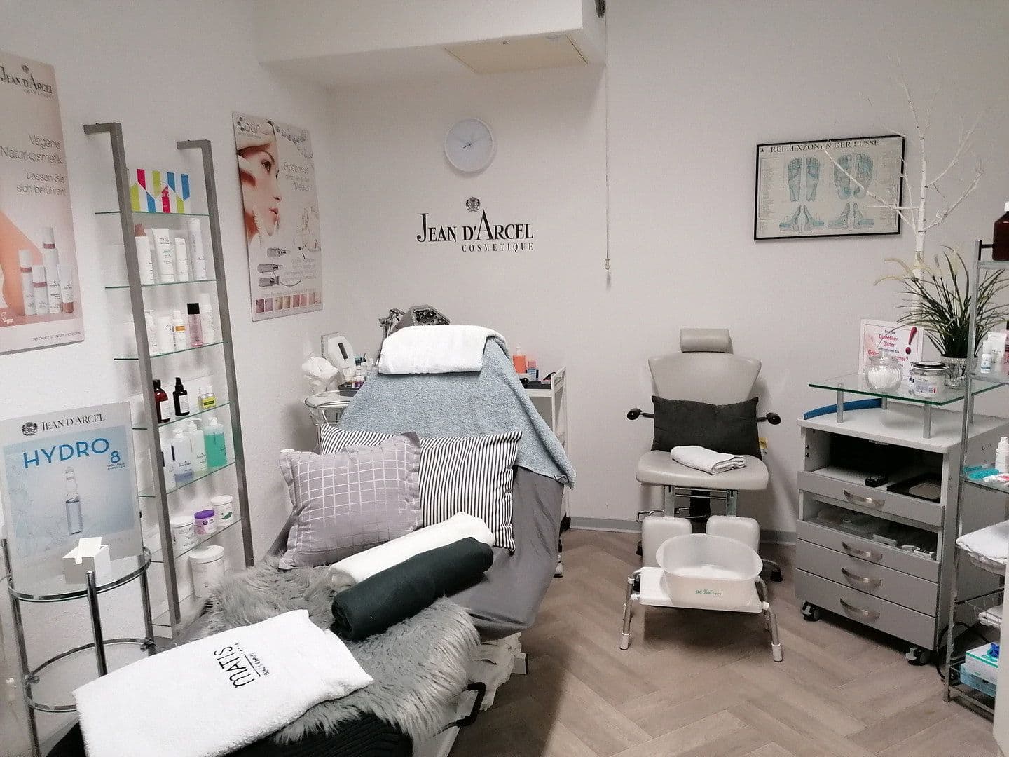 Prenájom nebytového priestoru 60 m², Dorfstraße 12, Henstedt-Ulzburg, Šlezvicko-Holštajnsko Prenájom nebytového priestoru 60 m², Dorfstraße 12, Henstedt-Ulzburg, Šlezvicko-Holštajnsko