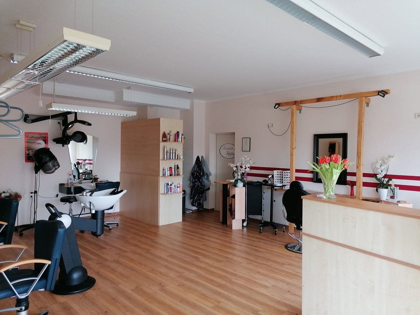 Prenájom nebytového priestoru 60 m², Dorfstraße 12, Henstedt-Ulzburg, Šlezvicko-Holštajnsko Prenájom nebytového priestoru 60 m², Dorfstraße 12, Henstedt-Ulzburg, Šlezvicko-Holštajnsko