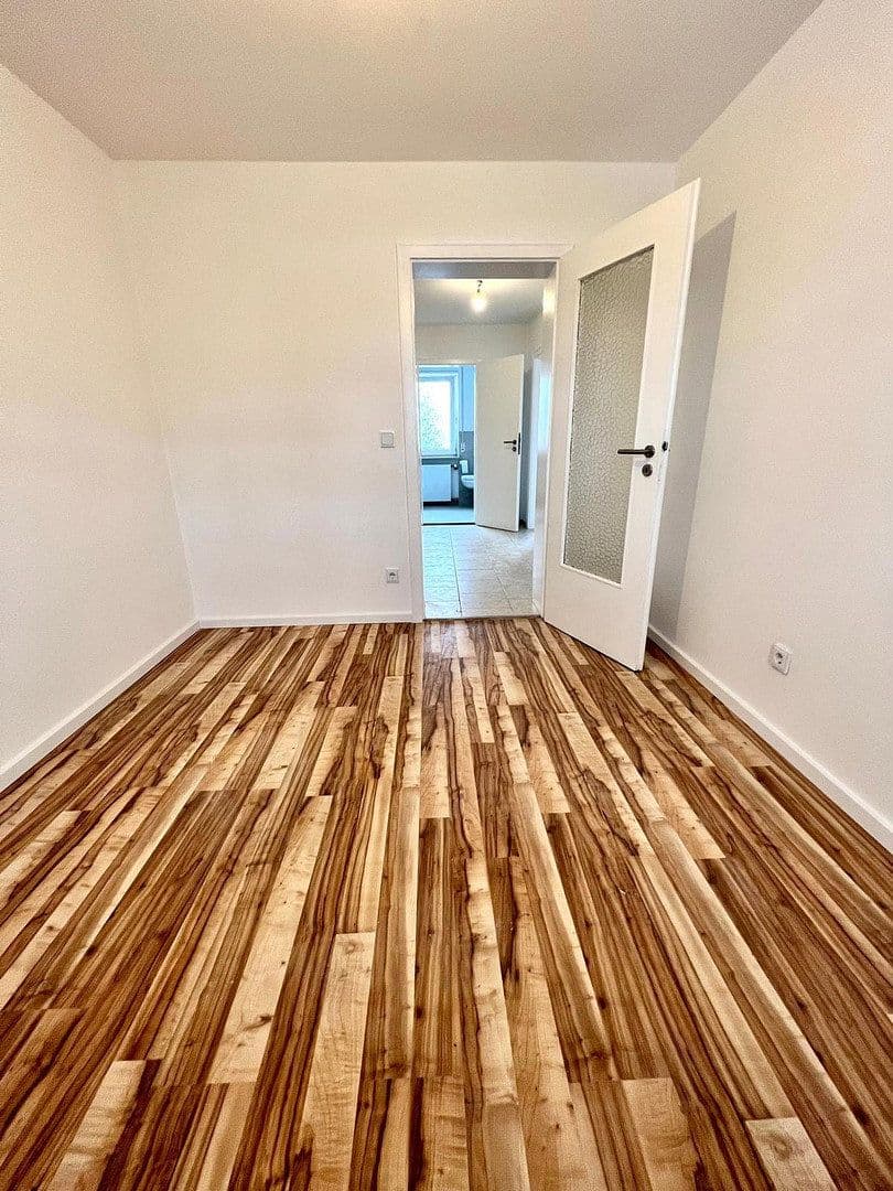 Prenájom domu 190 m², pozemek 330 m², Kaufbeuren, Bavorsko Prenájom domu 190 m², pozemek 330 m², Kaufbeuren, Bavorsko