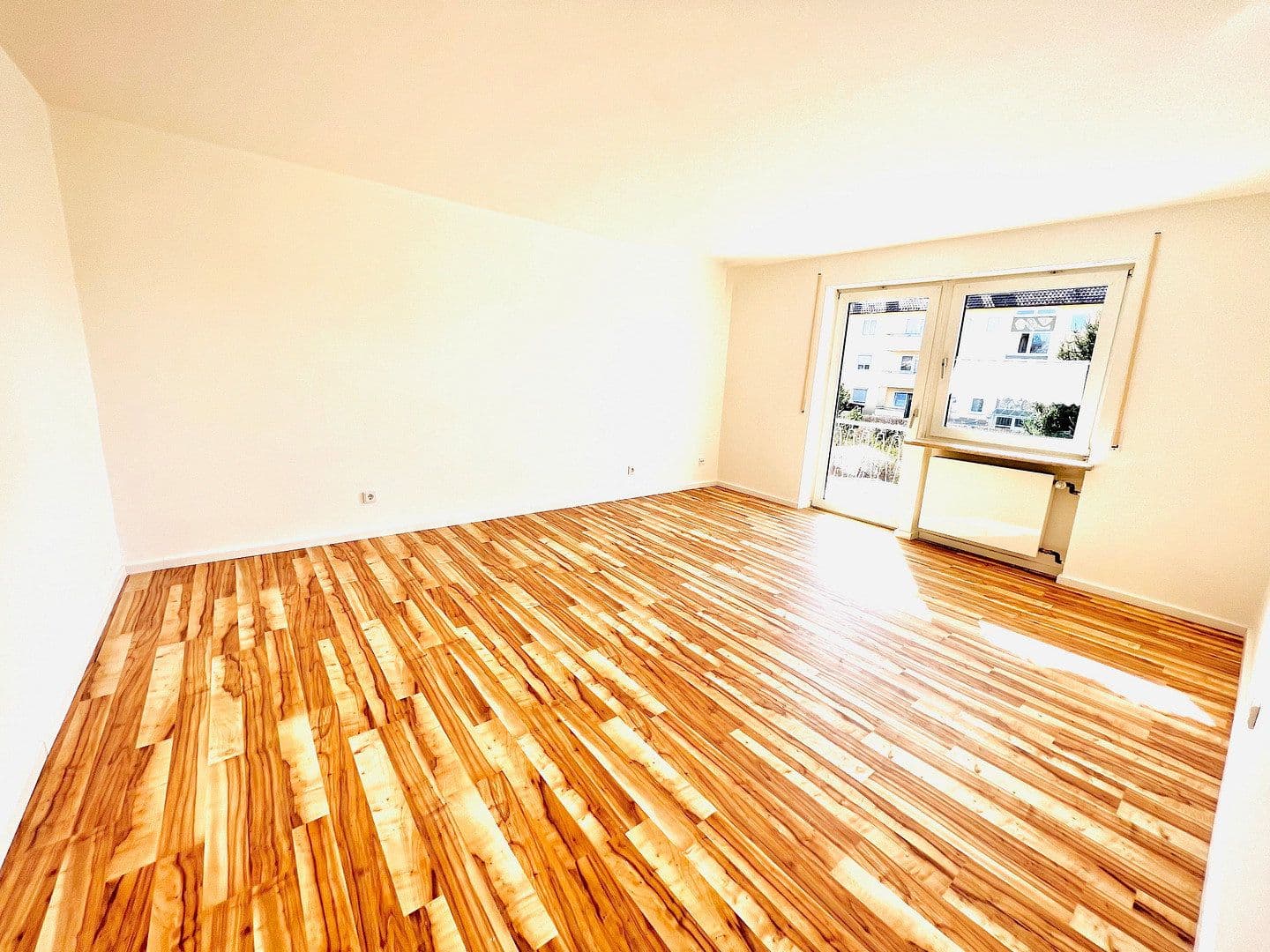 Prenájom domu 190 m², pozemek 330 m², Kaufbeuren, Bavorsko Prenájom domu 190 m², pozemek 330 m², Kaufbeuren, Bavorsko
