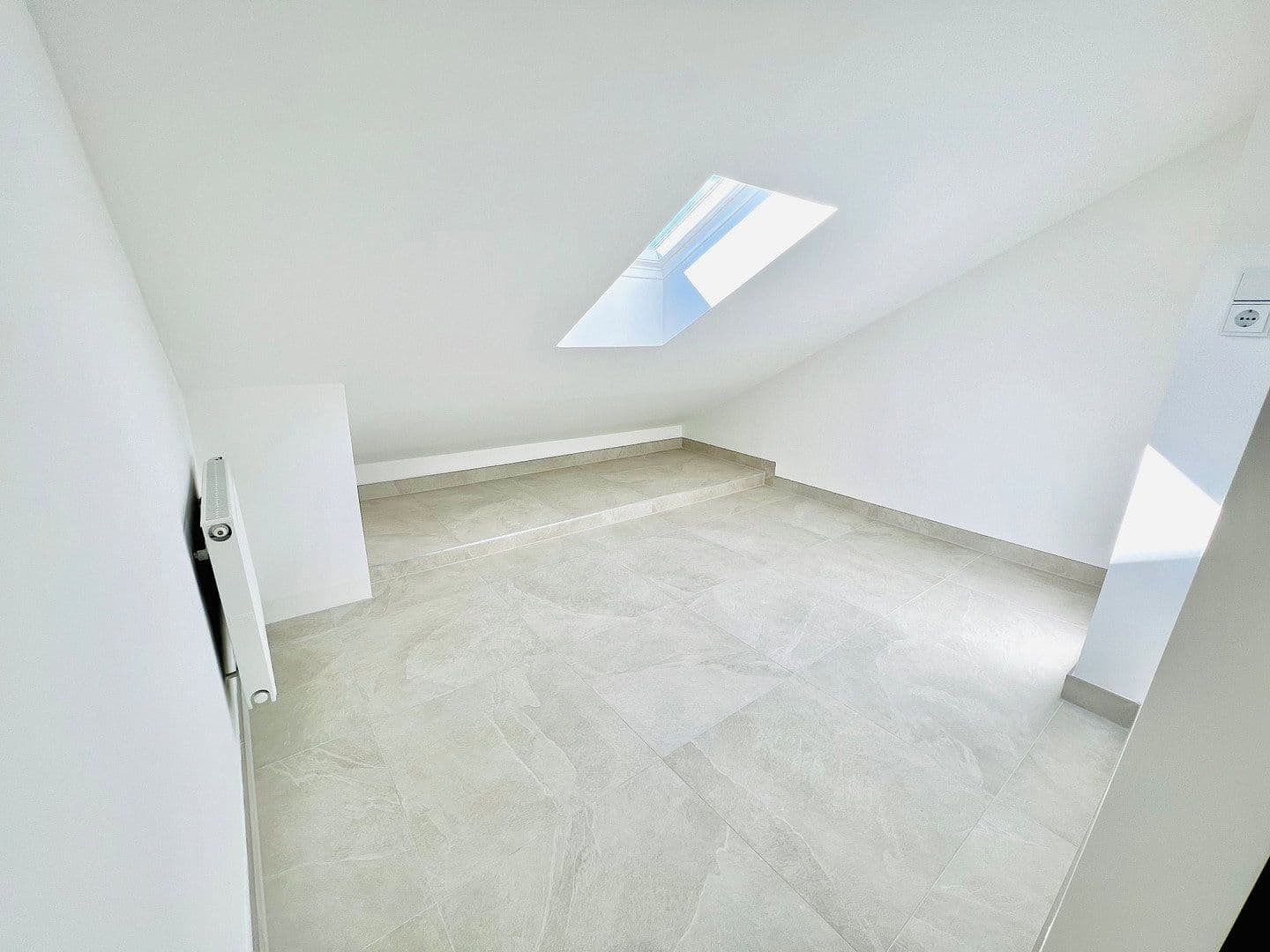 Prenájom domu 190 m², pozemek 330 m², Kaufbeuren, Bavorsko Prenájom domu 190 m², pozemek 330 m², Kaufbeuren, Bavorsko