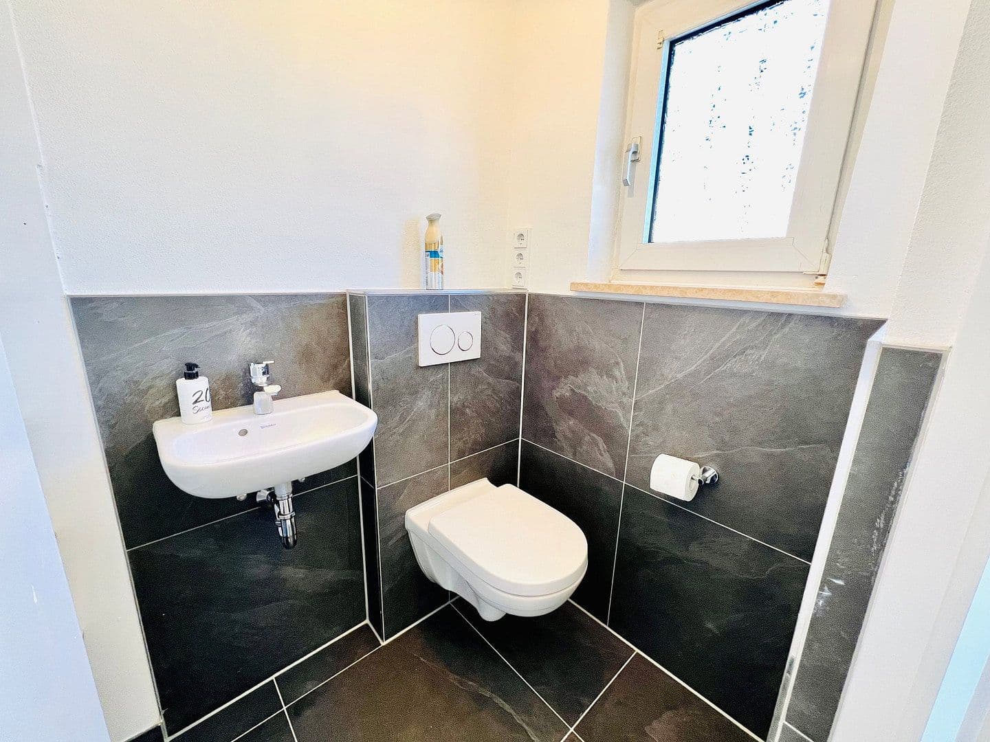 Prenájom domu 190 m², pozemek 330 m², Kaufbeuren, Bavorsko Prenájom domu 190 m², pozemek 330 m², Kaufbeuren, Bavorsko