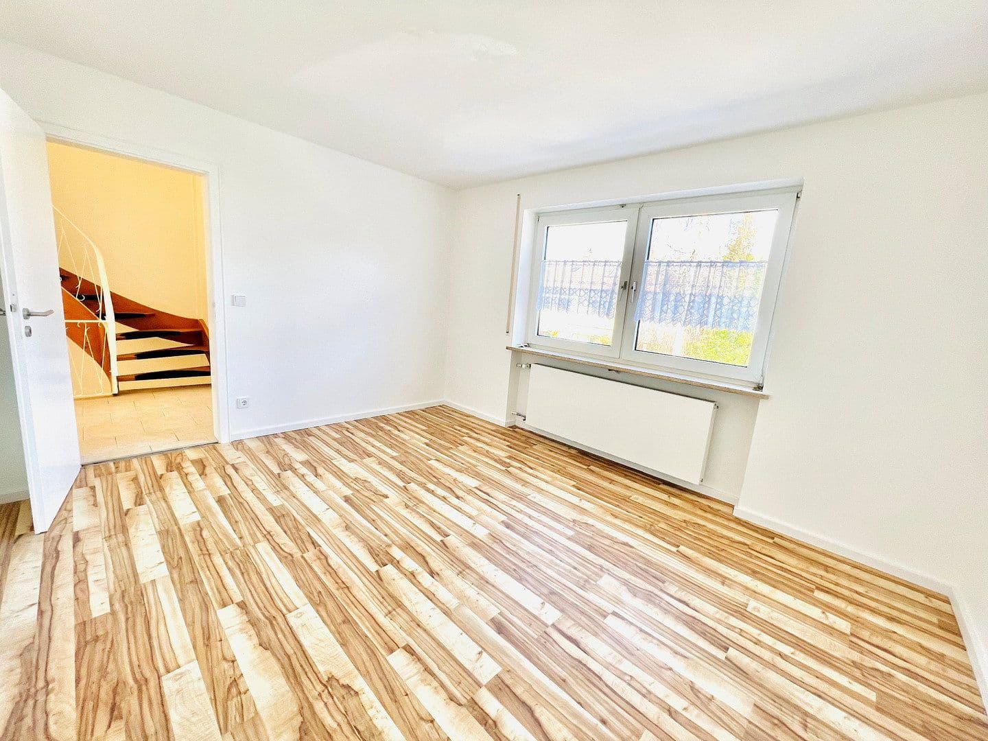 Prenájom domu 190 m², pozemek 330 m², Kaufbeuren, Bavorsko Prenájom domu 190 m², pozemek 330 m², Kaufbeuren, Bavorsko
