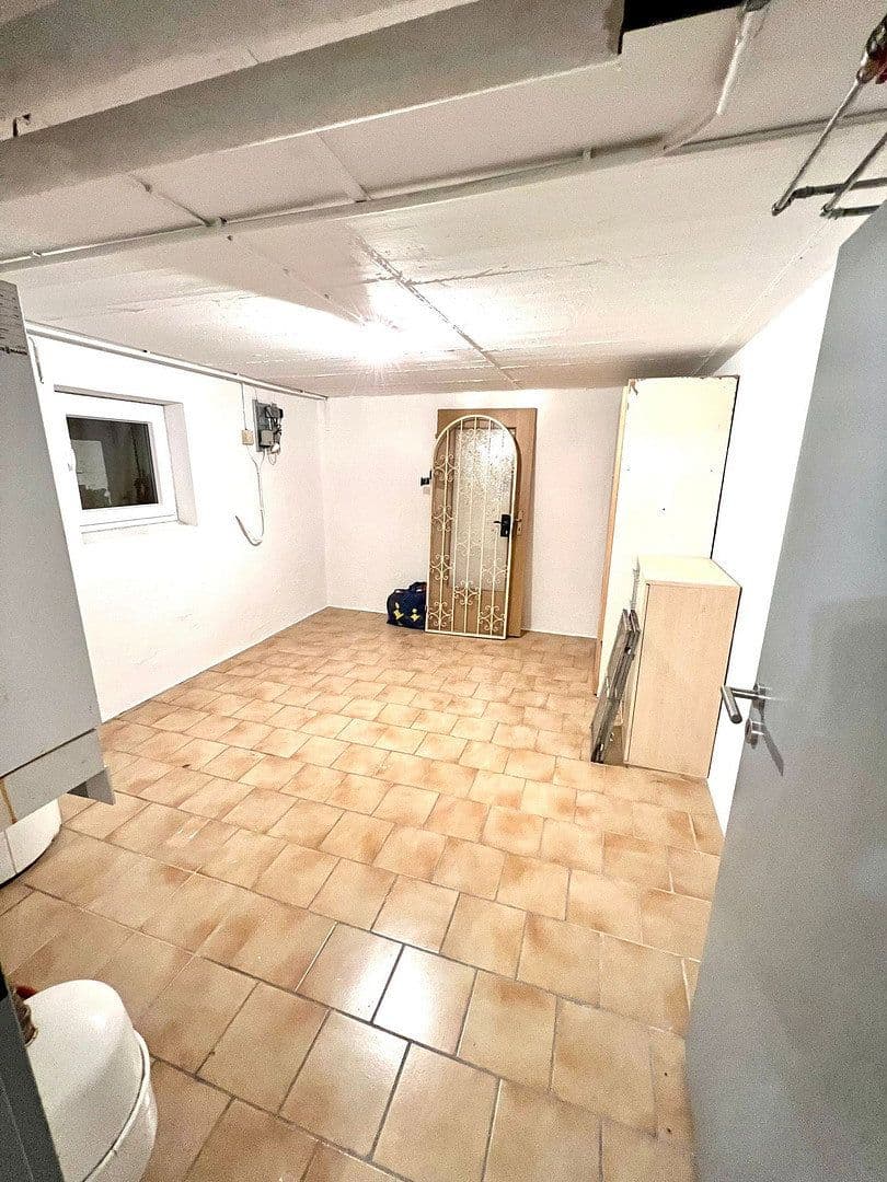 Prenájom domu 190 m², pozemek 330 m², Kaufbeuren, Bavorsko Prenájom domu 190 m², pozemek 330 m², Kaufbeuren, Bavorsko
