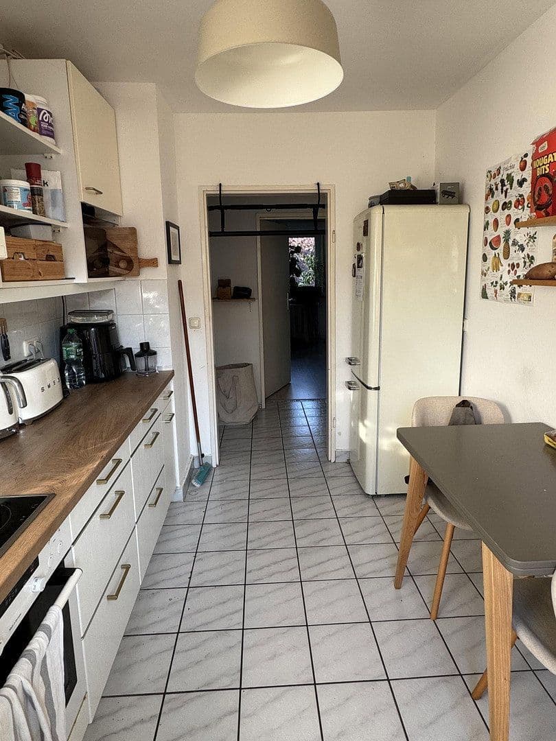 Prenájom bytu 3-izbový 73 m², Tennisstraße 28, Offenbach, Hesensko Prenájom bytu 3-izbový 73 m², Tennisstraße 28, Offenbach, Hesensko